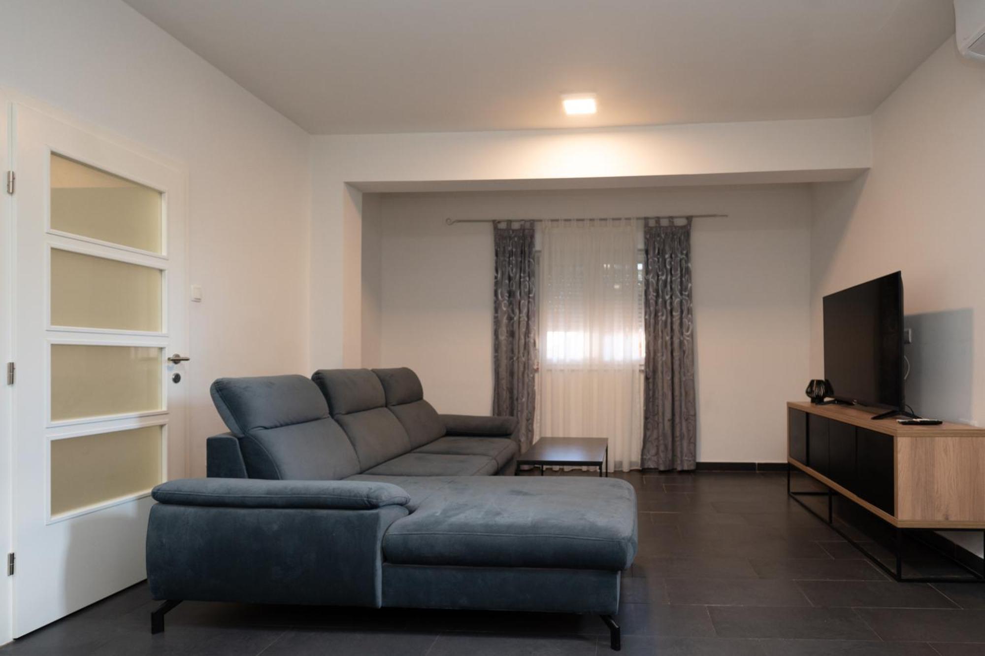 Holiday Home Luka Pridraga Exterior photo